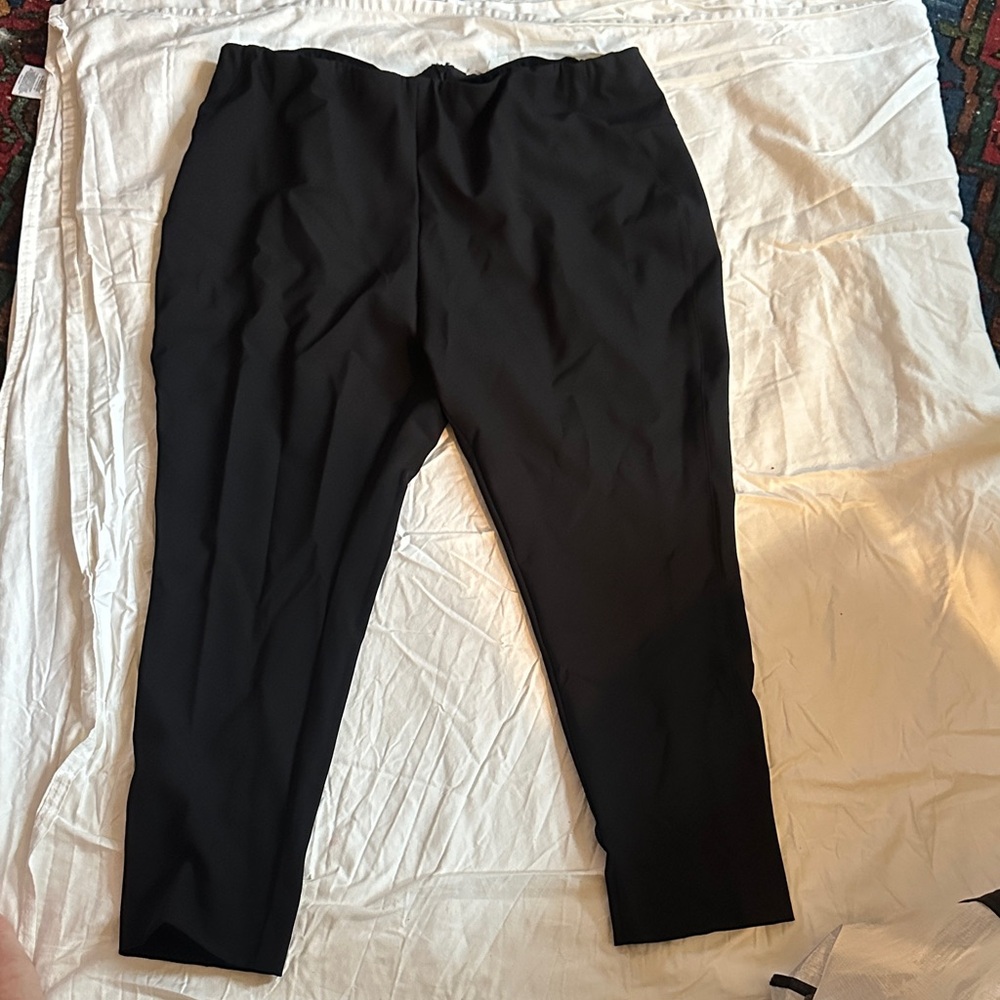 Veronica Beard Women’s Black Scuba Pants
